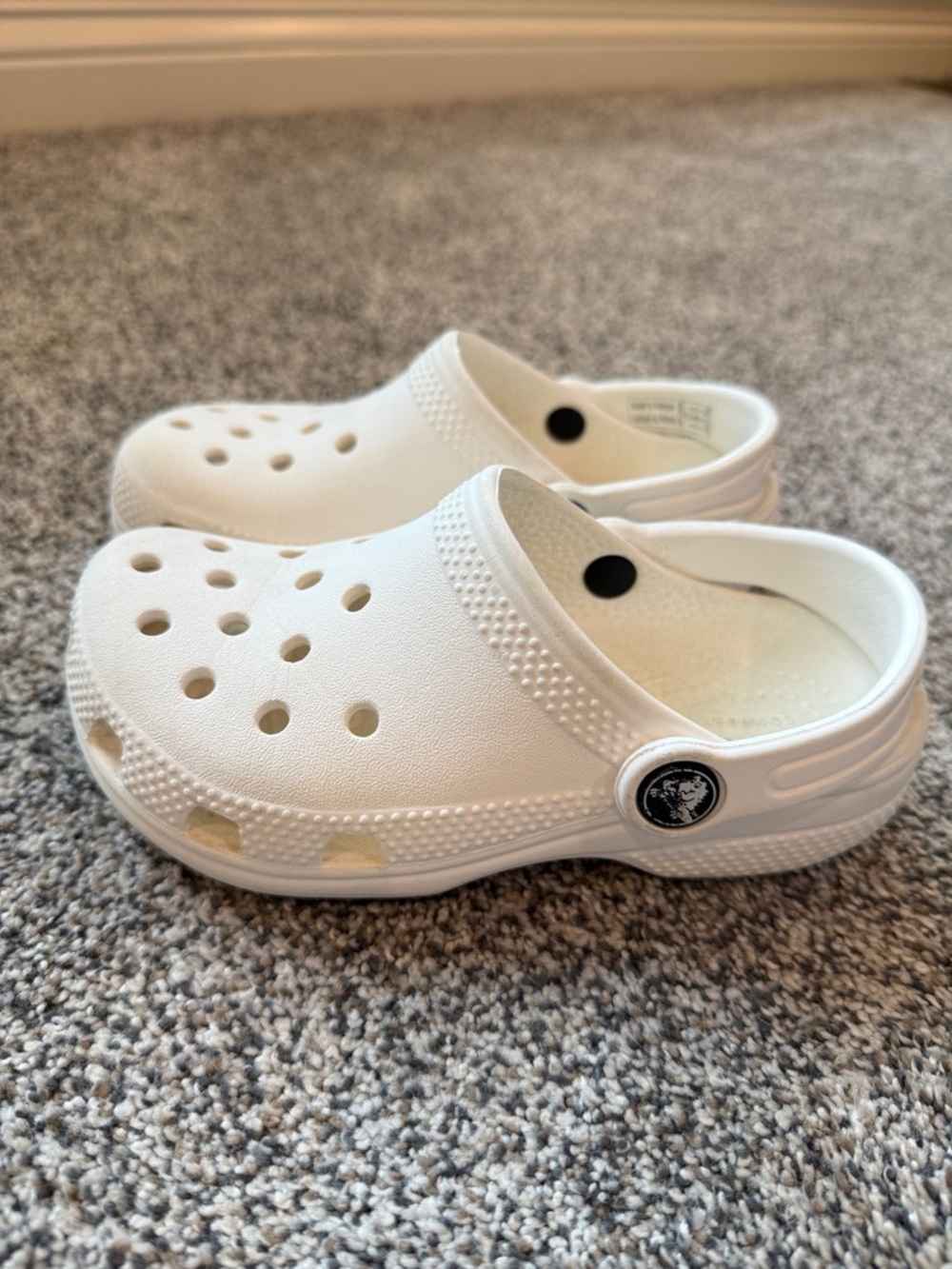 Crocs white kids size C11
